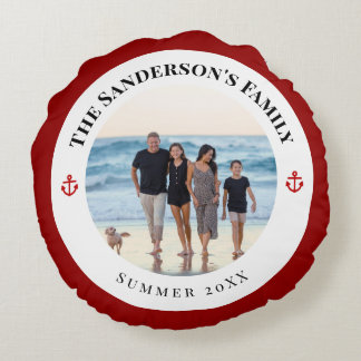 Personalized Photo in Black Circle with Red Anchor Rundes Kissen