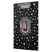 Personalized Photo with Pearls Circle on Black Klemmbrett (Links)