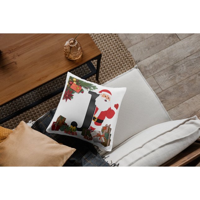 Personalized Pillow with Letter Kissen (Von Creator hochgeladen)