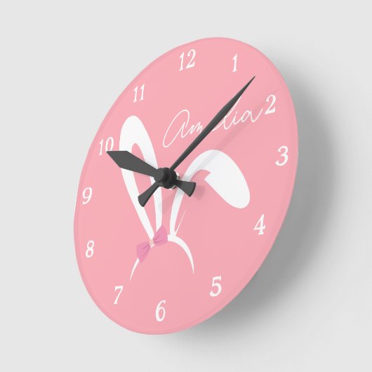 Personalized Pink Bunny Nursery Wall Clock Cute Runde Wanduhr (Winkel)