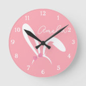 Personalized Pink Bunny Nursery Wall Clock Cute Runde Wanduhr (Vorderseite)