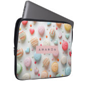 Personalized Playful Pastel Macaron & Candy Heart  Laptopschutzhülle (Vorne Rechts)