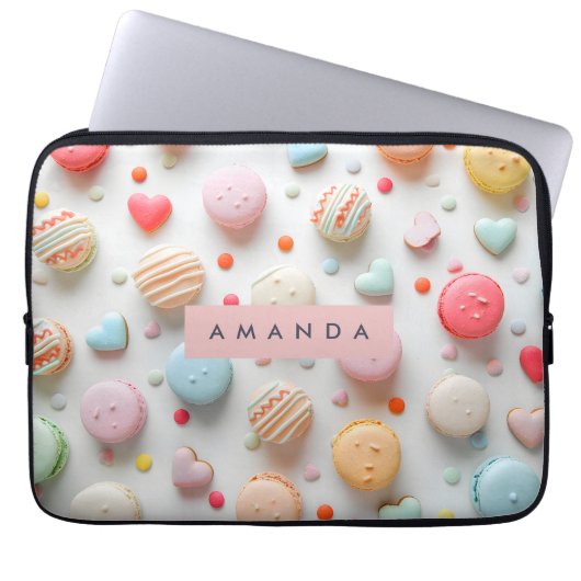 Personalized Playful Pastel Macaron & Candy Heart  Laptopschutzhülle (Vorderseite)