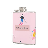 Personalized Playful Pastel Skiers Retro Flachmann (Links)