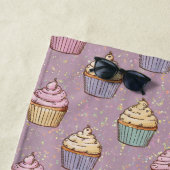 Personalized Purple Glitter Cupcake Strandtuch (Beispiel)