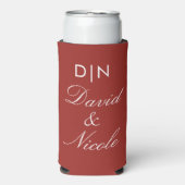 Personalized Red Can Cooler with Custom Wording Selters Dosenkühler (Seltzer Vorderseite)