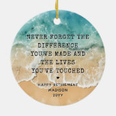 Personalized Retirement Modern Blue Ocean Beach Keramik Ornament (Hinten)