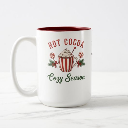 Personalized Retro Hot Cocoa Cozy Season Zweifarbige Tasse (Links)