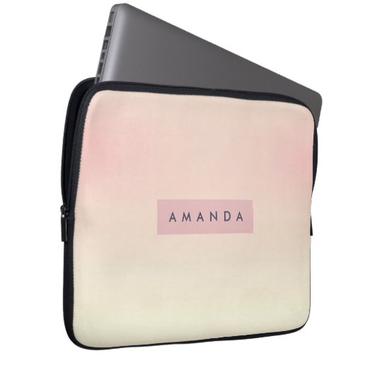 Personalized Soft Pastel Blush Gradient Laptopschutzhülle (Vorne Rechts)