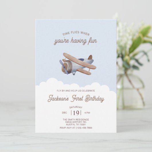 Personalized Time Flies Airplane Birthday party  Einladung (Stehend Vorderseite)