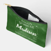 Personalized Touch Grass Kit Anxiety Bag Zubehörtasche (Offen)