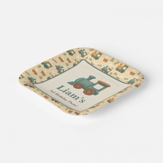 Personalized Train Birthday Party  Pappteller (Gewinkelt)