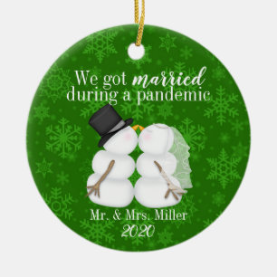 Personalized We Got Married During A Pandemic Keramik Ornament