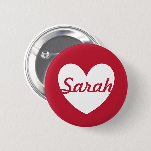 Personalized white heart on red button (Vorne & Hinten)