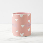 Personalized White Heart Pattern on Blush  Zweifarbige Tasse (Mittel)