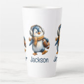 Personalized Winter Penguin Football Kid Milchtasse (Vorderseite)