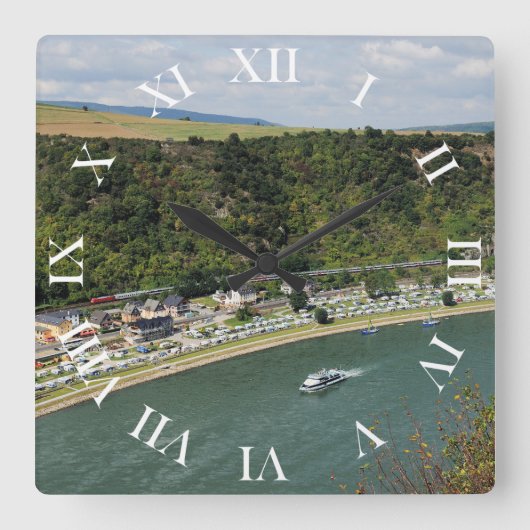Personenzug an der Loreley Quadratische Wanduhr (Vorderseite)