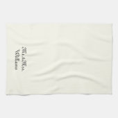 Personize Couple's Nachname Mr. & Mrs. Elfenbein Geschirrtuch (Horizontal)