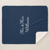 Personize Couple's Nachname, Mr. & Mrs. navy blue Sherpadecke (Vorderseite (Horizontal))