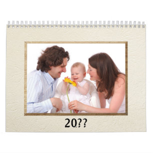Persönliche Fotos gerahmt und Elfenbein-Hintergrun Kalender