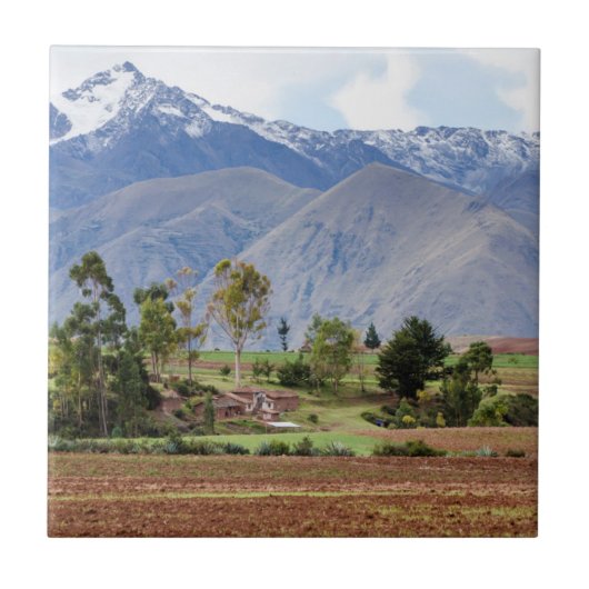 Peru, Maras. Landschaft über dem Sakraltal Fliese (Vorderseite)