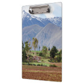 Peru, Maras. Landschaft über dem Sakraltal Klemmbrett (Links)