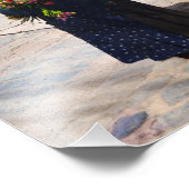 Peruanische Frauen Holding-Blume Fotodruck (Ecke)