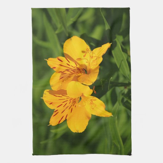 Peruvian Lilies Geschirrtuch (Vertikal)