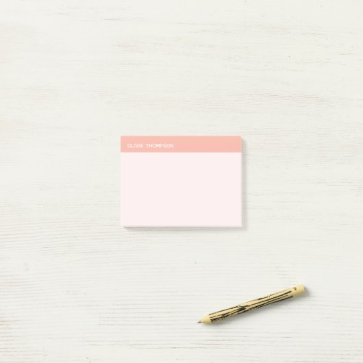 Pesonalized Pink Sticky Post-it Klebezettel (Auf Schreibtisch)