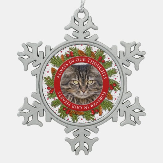 Pet Cat Memorial Foto Weihnachten Pine Boughly Hol Schneeflocken Zinn-Ornament (Vorderseite)