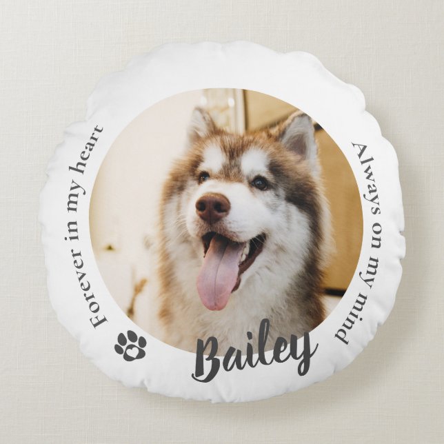 Pet Dog Cat Custom Photo Memorial Keepsake Rundes Kissen (Vorderseite)