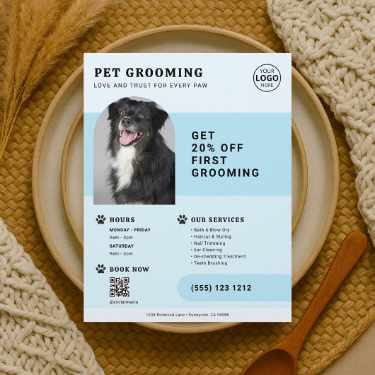 Pet Grooming Foto QR Code Blue Flyer