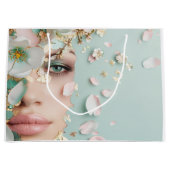 Petal Awakening Große Geschenktüte (Vorderseite)