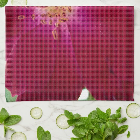 Petal Perfektion: Scheckte Rose Petal Muster Art Geschirrtuch (Gefaltet)