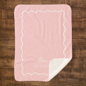 Petal Pink Wavy Border Mit Monogramm Sherpadecke