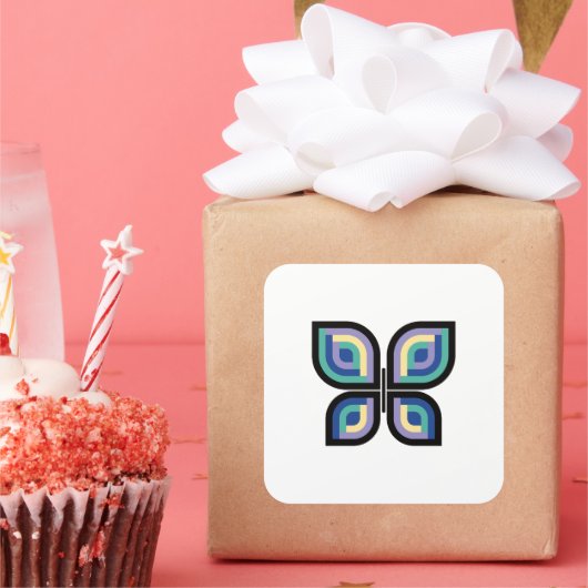 Petal Prism Butterfly Quadratischer Aufkleber (Party)