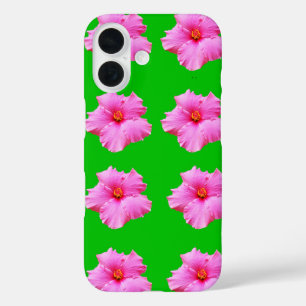 "Petal Serenity: Rosa Hibiskus auf einer grünen Le iPhone 16 Hülle