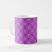 Petals In Silence 01. Blumiges Muster. Kaffeetasse (Vorderseite Links)