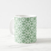 Petals In Silence 03. Florales Muster. Kaffeetasse (Vorderseite Links)