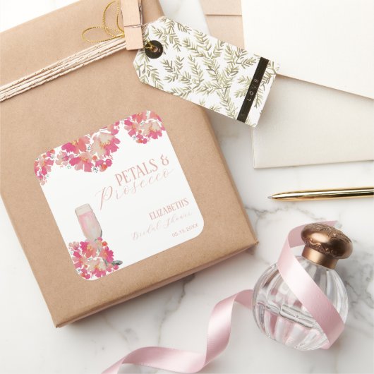 Petals & Prosecco Brautparty Blumenrosa Quadratischer Aufkleber (Schenken)