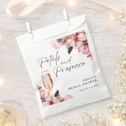 Petals & Prosecco Brautparty Geschenktütchen (Ausgeschnitten)