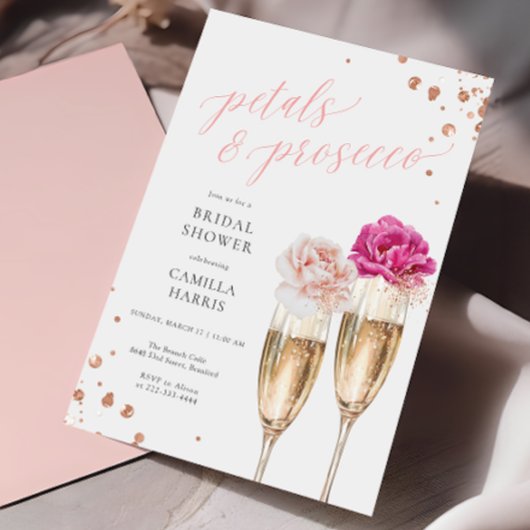 Petals und Prosecco Script Blush Brautparty Einladung