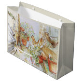 Peter das Kaninchen, das in Gartenschuppen stürzt Große Geschenktüte (Vorderseite Schrägansicht)