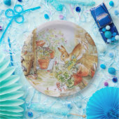 Peter das Kaninchen, das in Gartenschuppen stürzt Pappteller (Party)