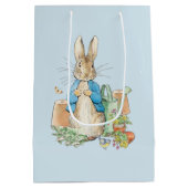 Peter das Kaninchen in seinem Garten Mittlere Geschenktüte (Rückseite)