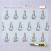 Peter das Kaninchen mit Ostereig-Korb Seidenpapier (Handwerk)