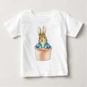 Peter das Kaninchen sitzt in Pflanze Pot Baby T-shirt (Vorderseite)