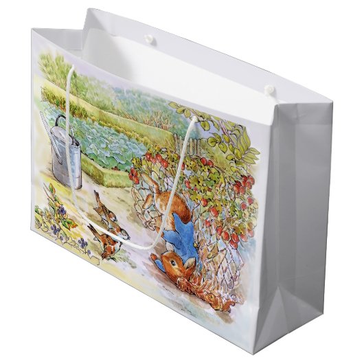 Peter das Kaninchen Tumbling in Vegie Patch Große Geschenktüte (Vorderseite Schrägansicht)