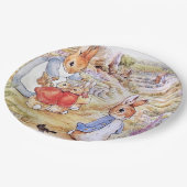 Peter der Kaninchen mit Josephine Bunny im Wald Pappteller (Schrägansicht)