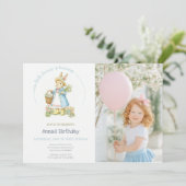 Peter Rabbit Garden Birthday Einladung (Stehend Vorderseite)